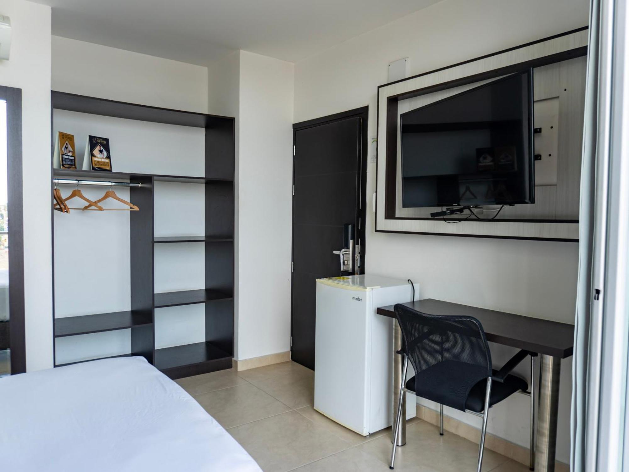 Hotel Andinos Plaza Florencia Florencia  Luaran gambar