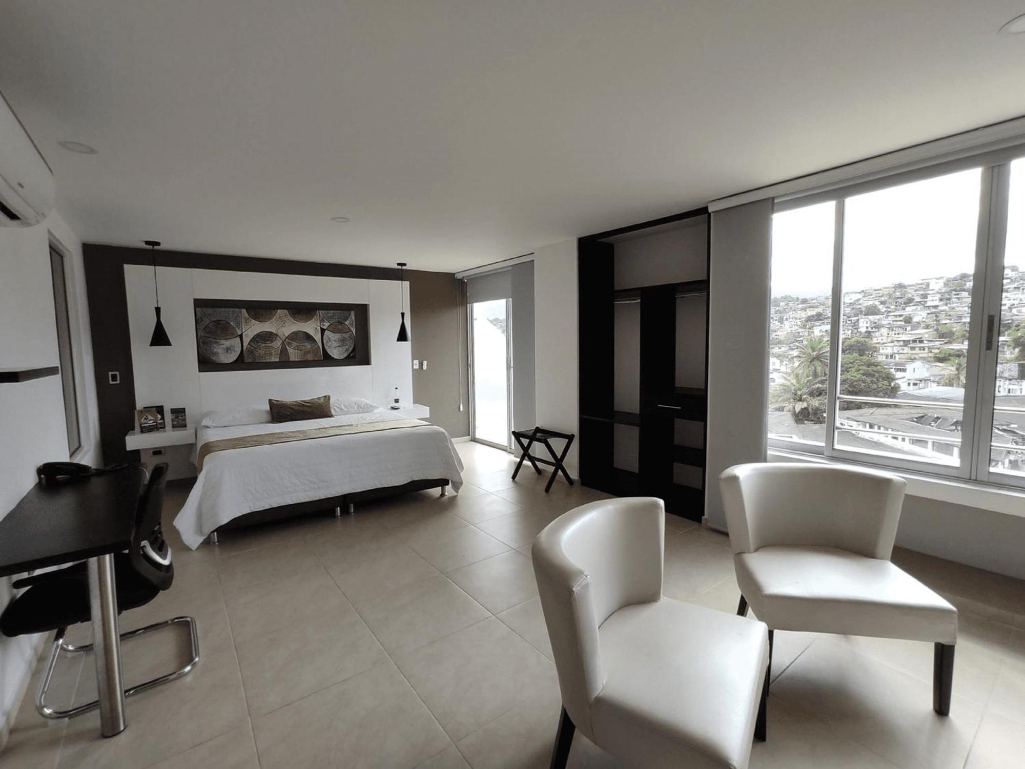 Hotel Andinos Plaza Florencia Florencia  Luaran gambar